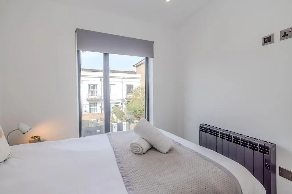 Super Central 2 Bedroom Flat I Next To Brighton Station Großbritannien