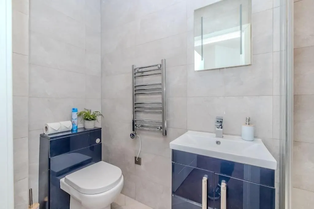 Super Central 2 Bedroom Flat I Next To Brighton Station Apartment