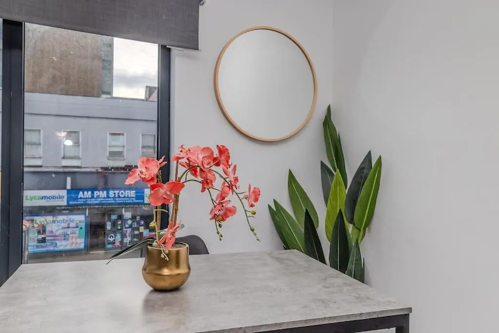 Apartment Super Central 2 Bedroom Flat I Next To Brighton Station