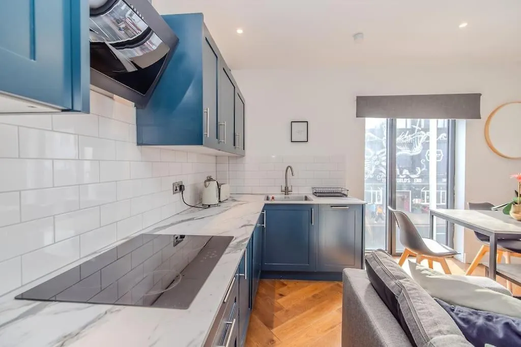 Super Central 2 Bedroom Flat I Next To Brighton Station 0*,